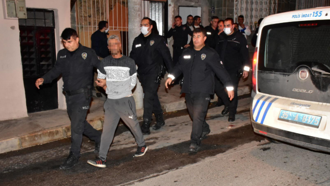 Çocukları ve karısını rehin alan kişiyi özel harekat etkisiz hale getirdi